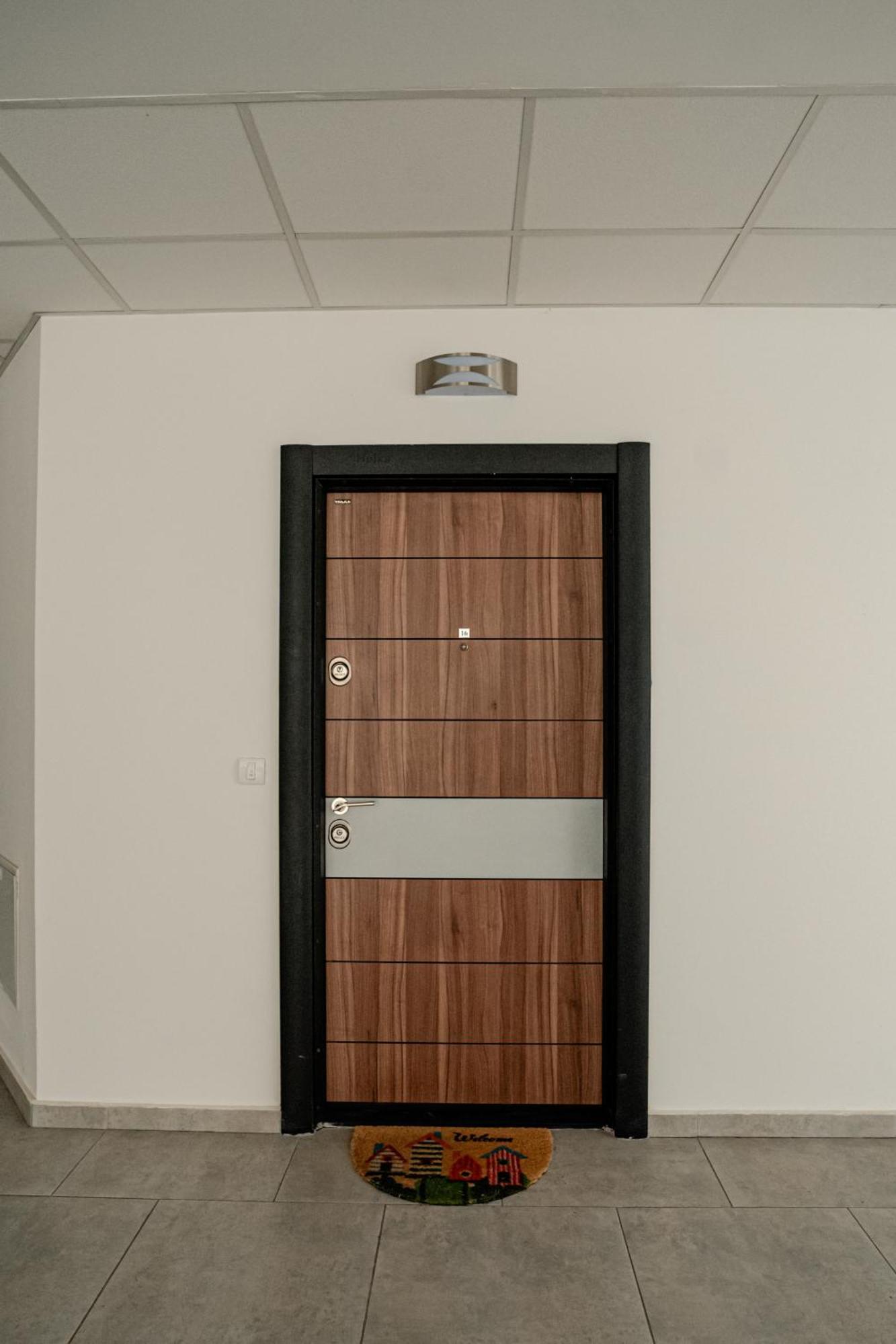 City Center Apartment Ohrid Exterior foto